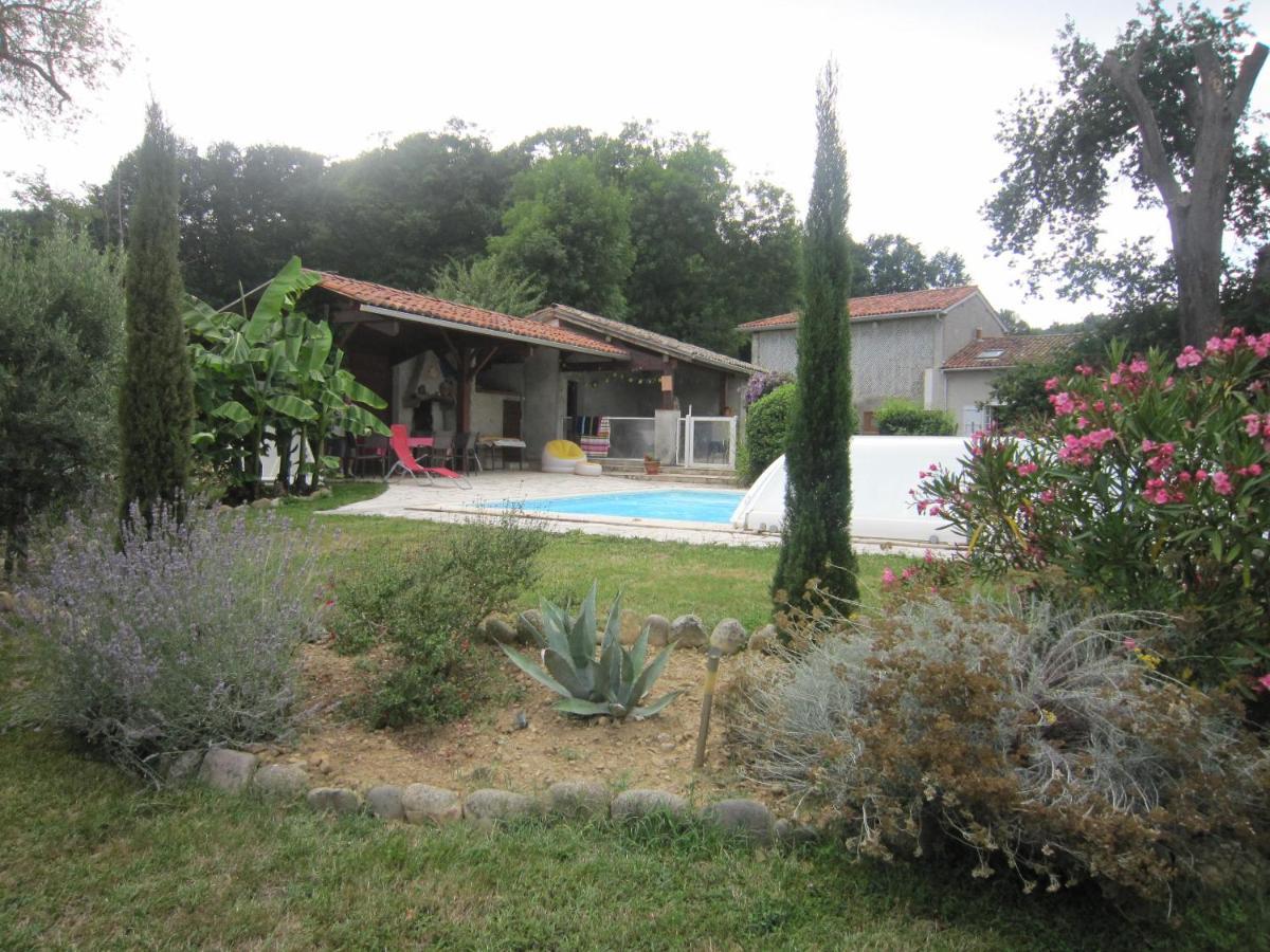 Chez Mamie Jo A La Campagne Bed and Breakfast Ponlat-Taillebourg Buitenkant foto